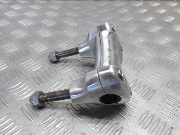 Risery mocowanie kierownicy YAMAHA XV 1700 ROAD STAR 04-07r   PN. 5VN-23442-01