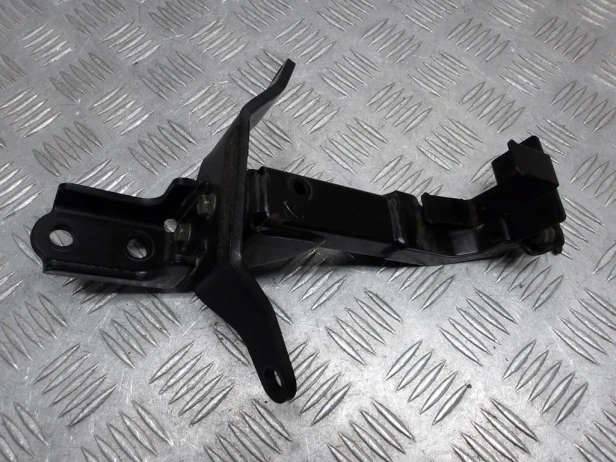 Stelaż mocowanie silnika pompy paliwa YAMAHA XV 1700 ROAD STAR 04-07r   PN. 5VN-21317-00