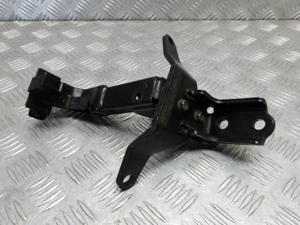 Stelaż mocowanie silnika pompy paliwa YAMAHA XV 1700 ROAD STAR 04-07r   PN. 5VN-21317-00