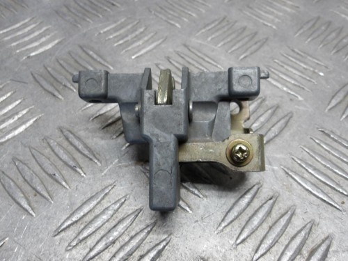 Zamek blokada siedzenia YAMAHA XV 1700 ROAD STAR 04-14r   PN. 4JP-24780-03