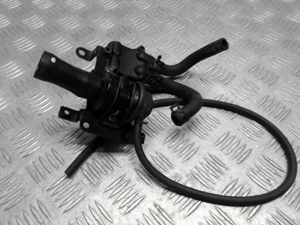 Odma zawór powietrza YAMAHA XV 1700 ROAD STAR 04-07r   PN. 5VN-14808-00