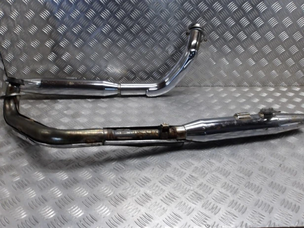 Wydech tłumik YAMAHA XV 1700 ROAD STAR 04-07r   PN. 5VN-14610-00