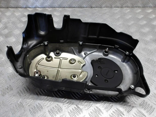 Dekiel osłona silnika lewy KAWASAKI VN 1600 MEAN STREAK 04-08r   PN. 14091-1206