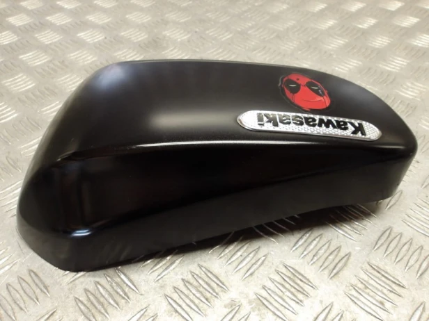 Boczek osłona boczna prawa KAWASAKI VN 1600 MEAN STREAK 04-08r   PN. 36001-1650