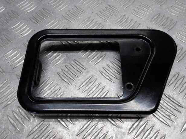 Osłona obudowa regulatora napięcia KAWASAKI VN 1600 MEAN STREAK 04-08r   PN. 14091-1079