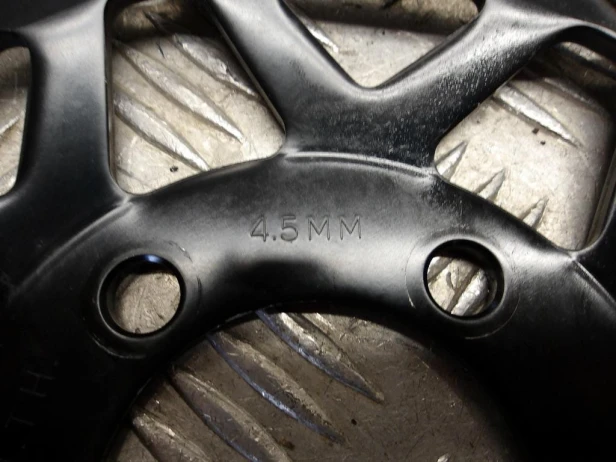 Tarcza hamulca przód 4.6mm KAWASAKI VN 1600 MEAN STREAK 04-08r   PN. 41080-0072