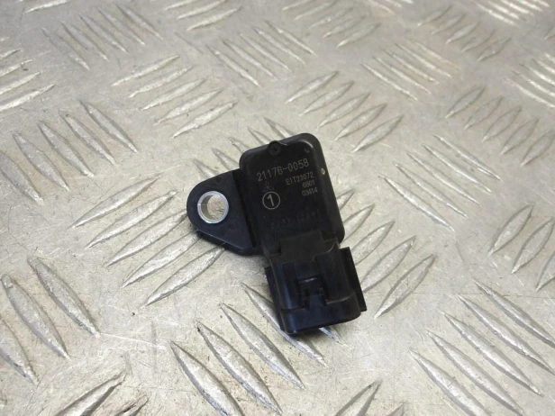 Czujnik map sensor KAWASAKI VN 1600 MEAN STREAK 04-08r   PN. 21176-0058