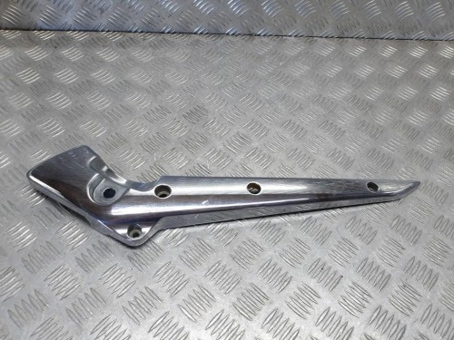 Banan stelaż błotnika tył prawy HONDA VTX 1800 R/S 02-06r   PN. 77330-MCV-000