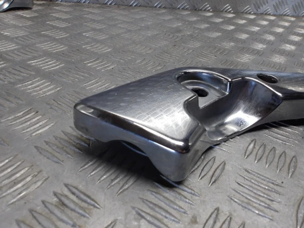 Banan stelaż błotnika tył lewy HONDA VTX 1800 R/S 02-06r   PN. 77340-MCV-000