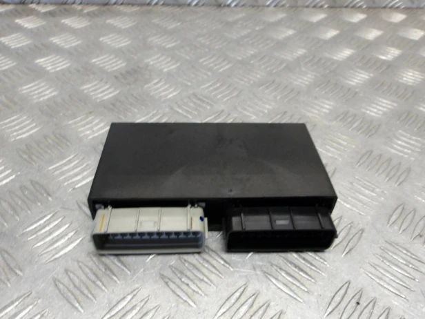 Moduł komputer zapłonowy ECU HONDA VTX 1800 R/S 02-03r   PN. 38770-MCV-672