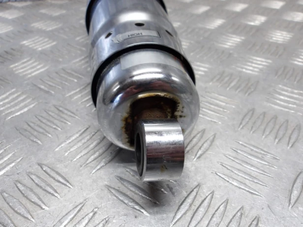 Amortyzator tylny HONDA VTX 1800 R/S 02-03r   PN. 52400-MCV-003