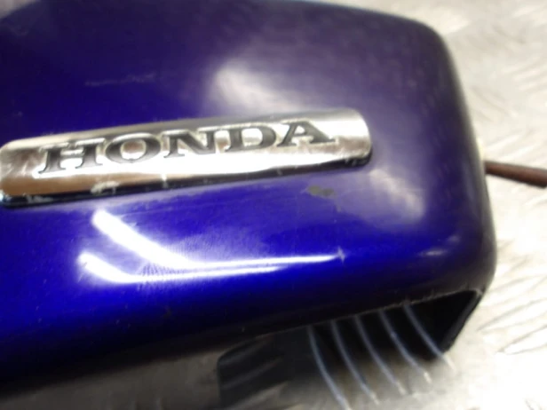 Boczek osłona boczna lewa HONDA VTX 1800 F/N/R/S/T 02-08r   PN. 83610-MCV-000