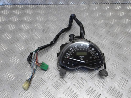 Licznik zegar prędkościomierz HONDA VTX 1800 R/S 02-03r   PN. 37200-MCV-671