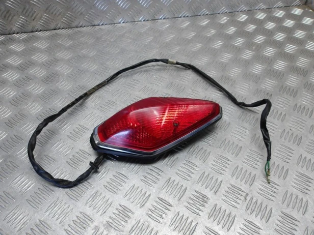 Lampa tylna HONDA VTX 1800 R/S 02-05r   PN. 33701-MCV-671