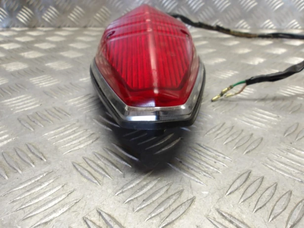 Lampa tylna HONDA VTX 1800 R/S 02-05r   PN. 33701-MCV-671