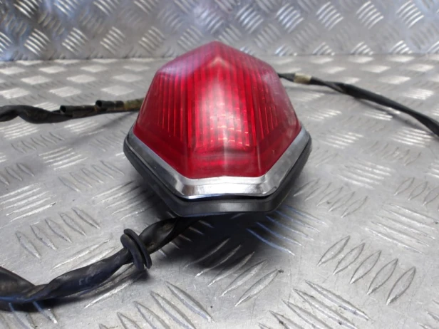 Lampa tylna HONDA VTX 1800 R/S 02-05r   PN. 33701-MCV-671