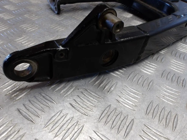 Wahacz koła tył HONDA VTX 1800 C/R/S 02-04r   PN. 52100-MCH-A00